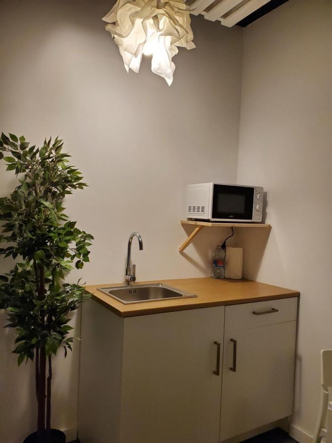 Small And Cozy Rooms - G Valensiya Dış mekan fotoğraf