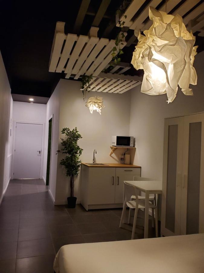 Small And Cozy Rooms - G Valensiya Dış mekan fotoğraf