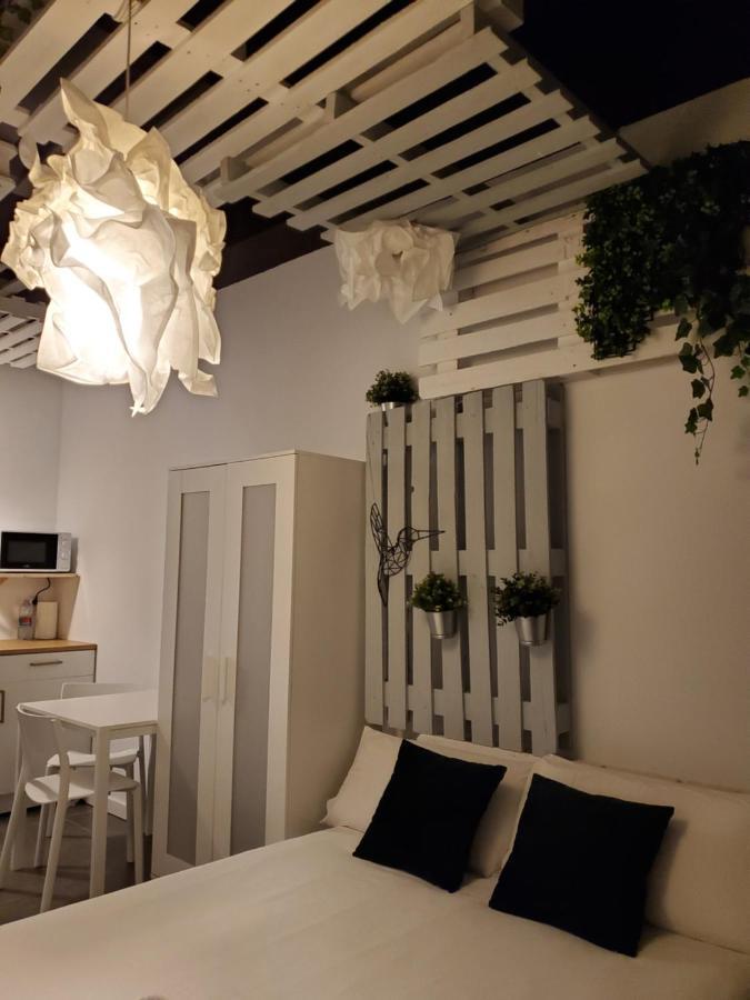 Small And Cozy Rooms - G Valensiya Dış mekan fotoğraf