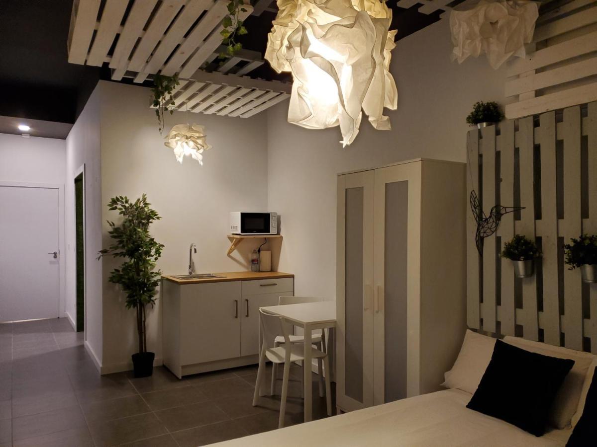 Small And Cozy Rooms - G Valensiya Dış mekan fotoğraf