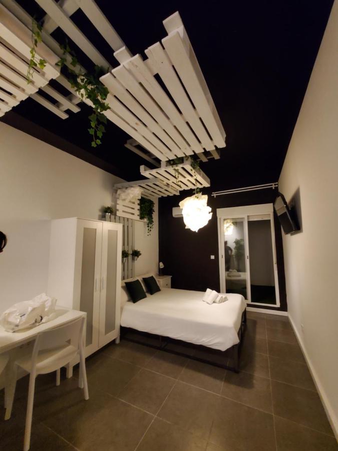 Small And Cozy Rooms - G Valensiya Dış mekan fotoğraf