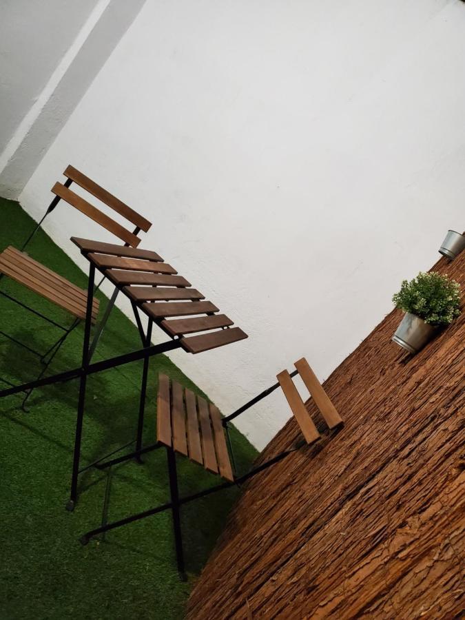 Small And Cozy Rooms - G Valensiya Dış mekan fotoğraf