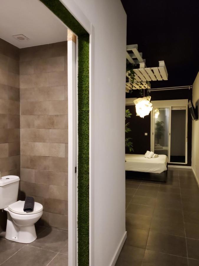 Small And Cozy Rooms - G Valensiya Dış mekan fotoğraf