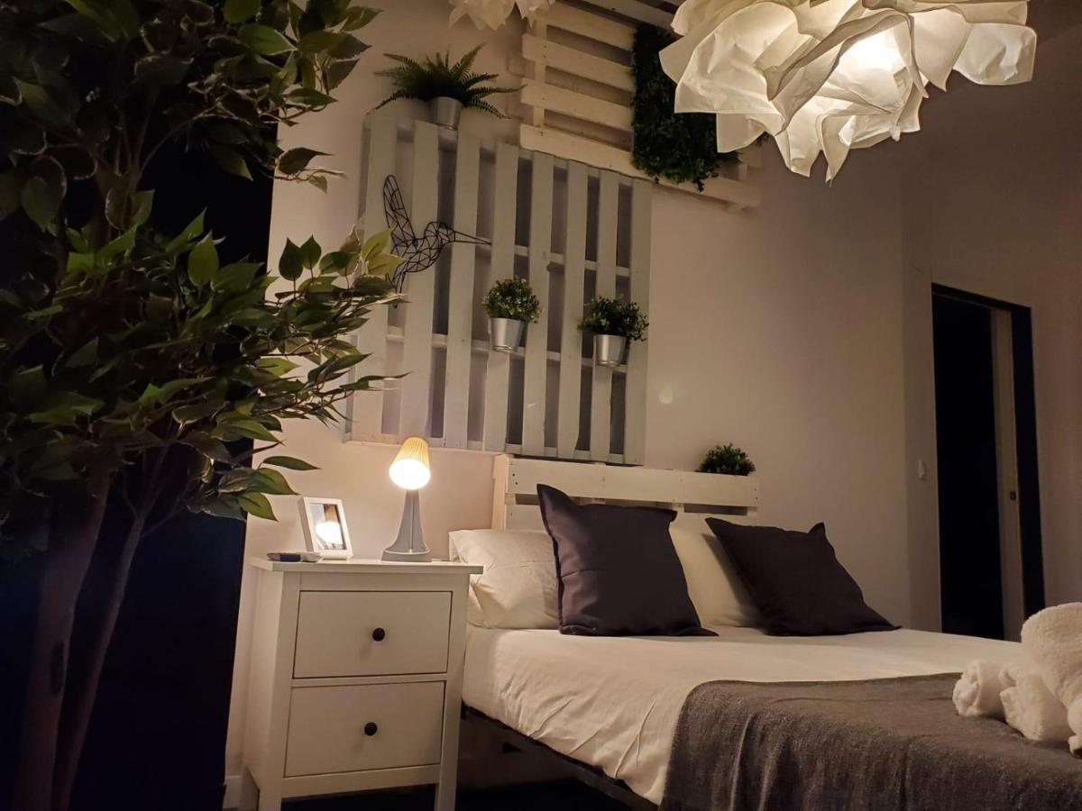 Small And Cozy Rooms - G Valensiya Dış mekan fotoğraf