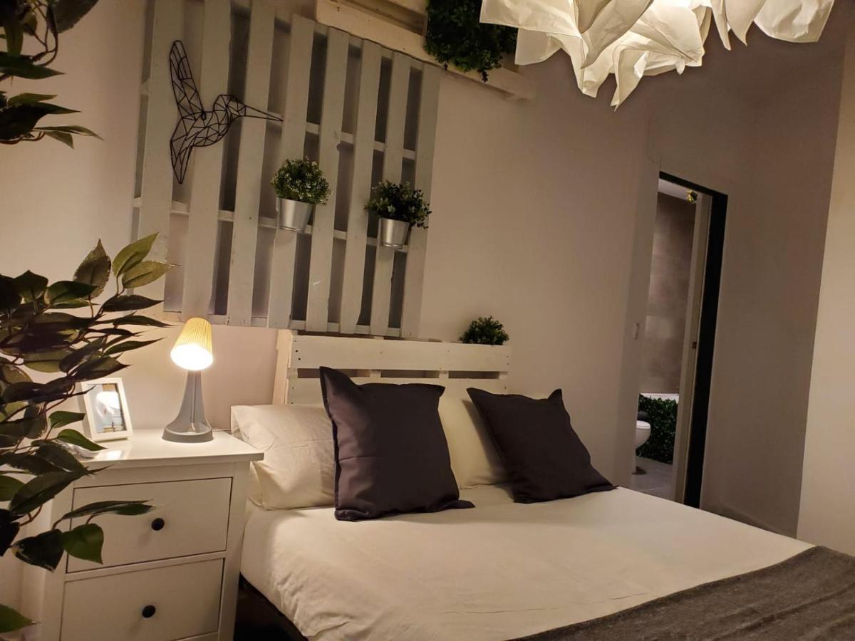 Small And Cozy Rooms - G Valensiya Dış mekan fotoğraf